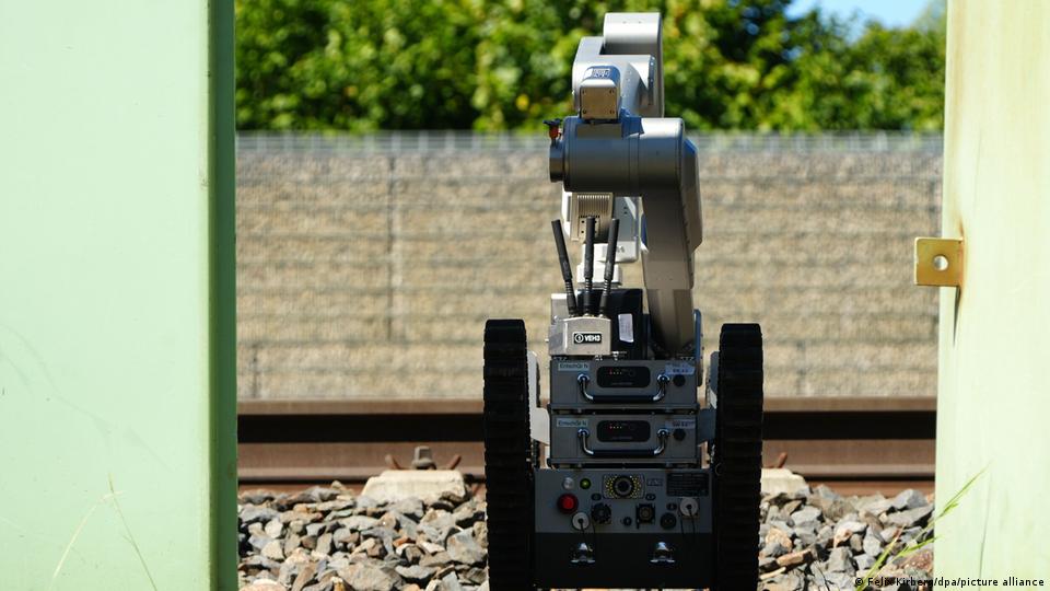 Ein Bombenentschärfungsroboter