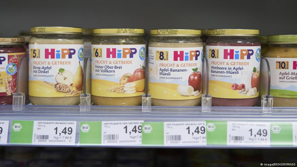 Gläser mit Babynahrung