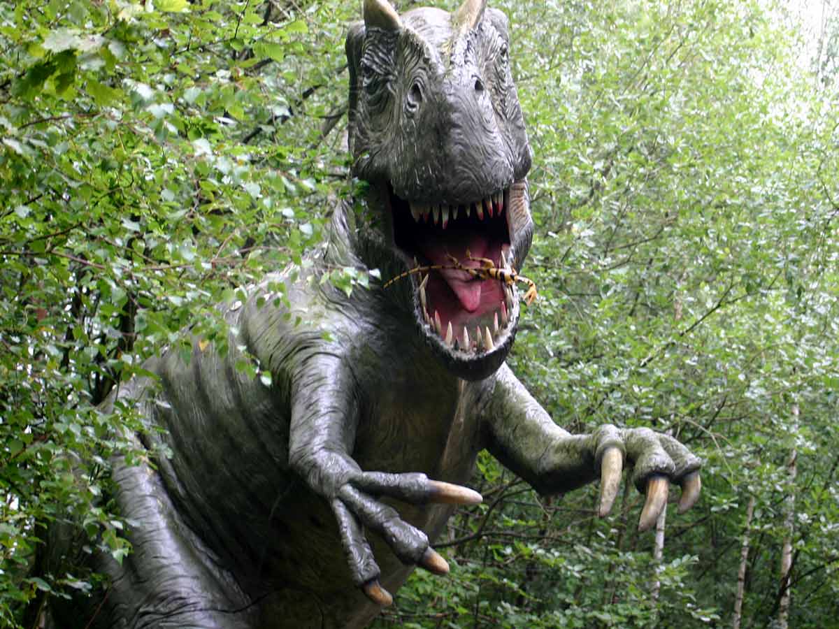 Dino-Park zeigt den T-Rex - Foto von Michael Weber