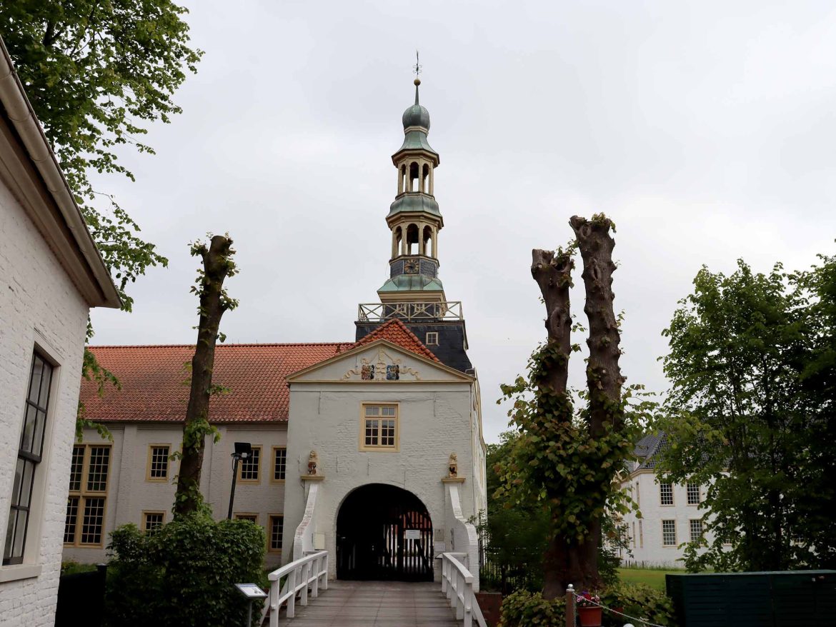 Dornum - Turm des Wasserschlosses