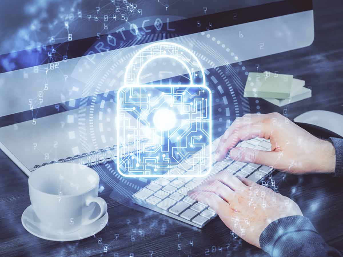 Sichere Passwörter und ein Passwortmanager schützen den Computer