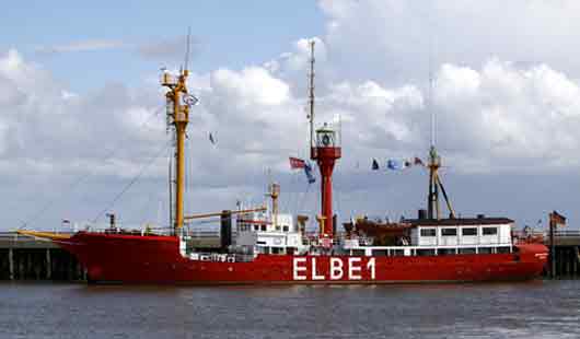 Mündung der Elbe in Cuxhaven mit dem Feuerschiff Elbe 1