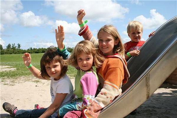 Nordseeurlaub im Wangerland: Kindersuchband für mehr Sicherheit